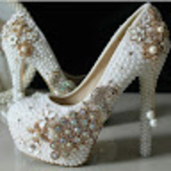 Meet your Posher, Carol - Picture 1 of 1